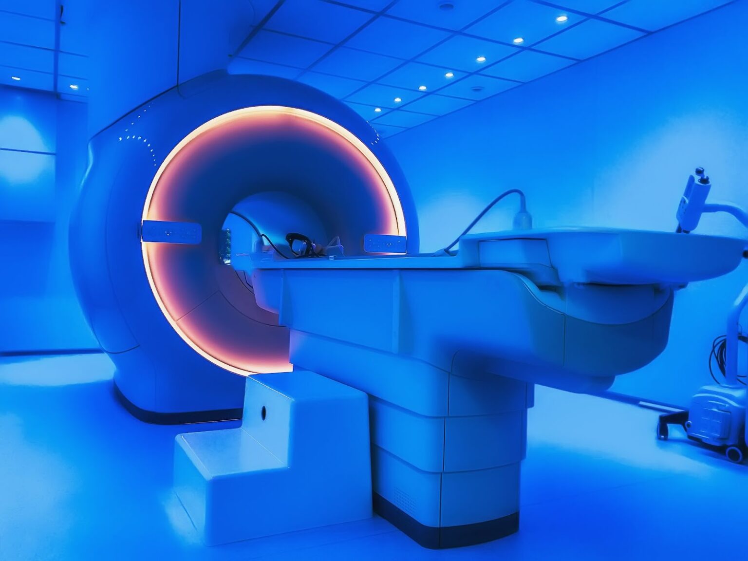 Advanced MRI scanning technology